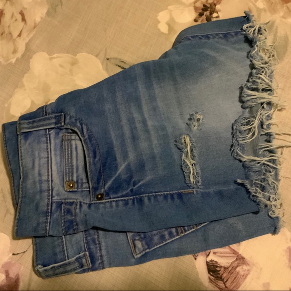 Distressed Denim Shorts | Mudd - Picture 9 of 9